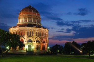 Nott Memorial at dusk, photo by Jan Kratochvila (from here)